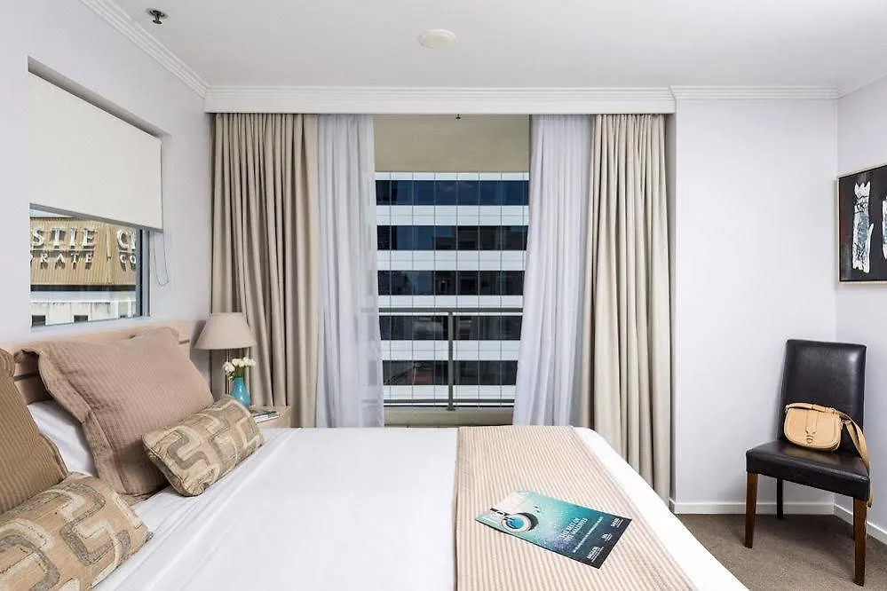 Oaks Brisbane Lexicon Suites شقة فندقية