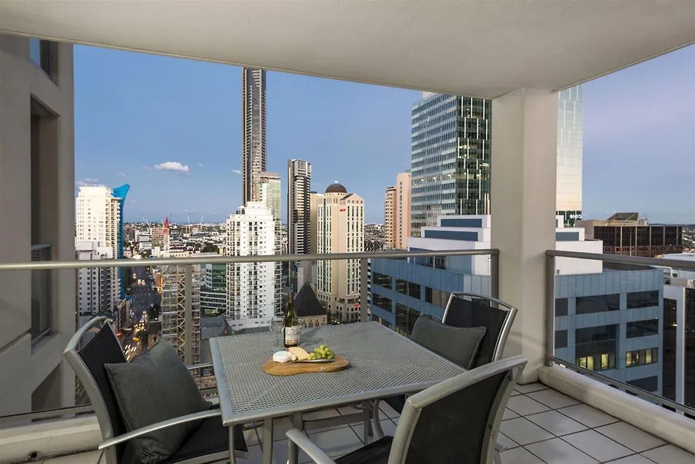 Oaks Brisbane Lexicon Suites