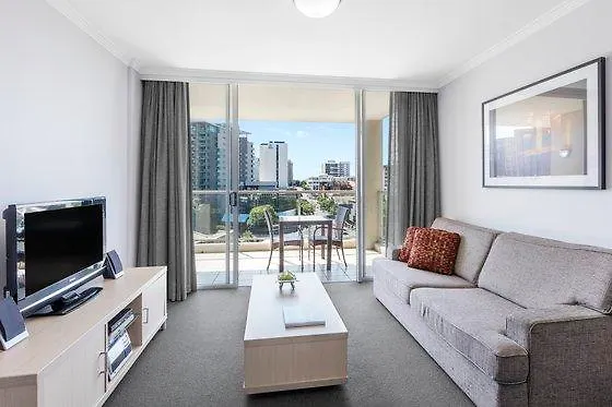Oaks Brisbane Lexicon Suites Aparthotel